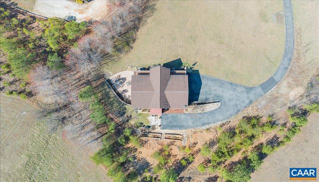 439 GARDNER FARM RD, Appomattox, VA 24522