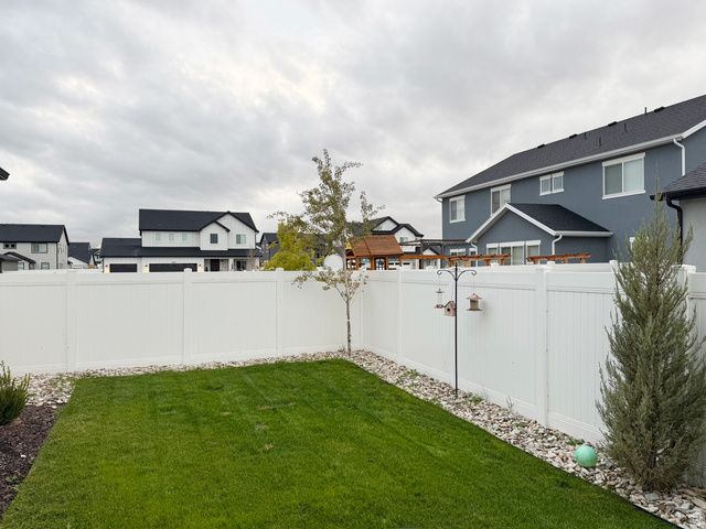 2537 2537 W. 3230, Syracuse, UT 84075