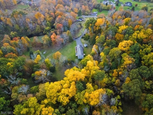 28 Beaver Run Rd, Lafayette Twp., NJ 07848
