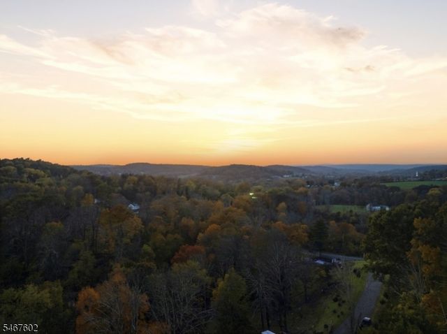 28 Beaver Run Rd, Lafayette Twp., NJ 07848