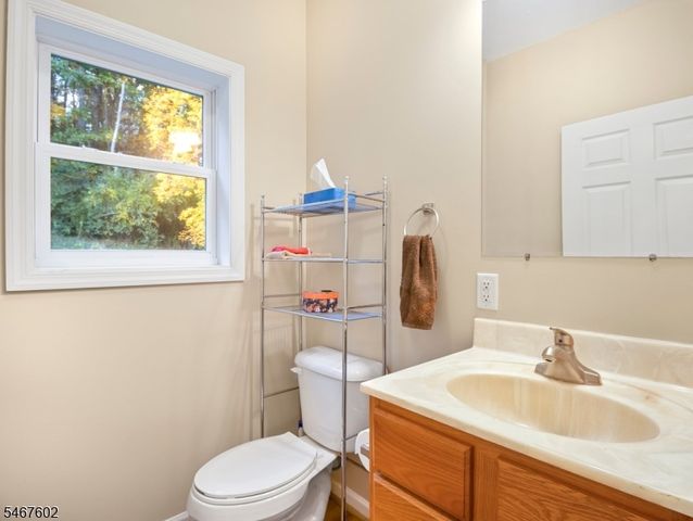 28 Beaver Run Rd, Lafayette Twp., NJ 07848