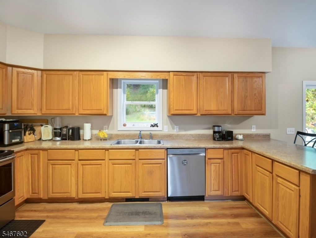 28 Beaver Run Rd, Lafayette Twp., NJ 07848 — photo 4