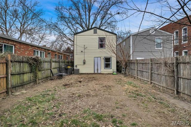 3426 Nebraska Avenue, St Louis, MO 63118