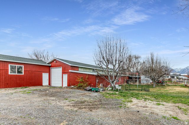 8701 S TEMPLE DR, West Jordan, UT 84088