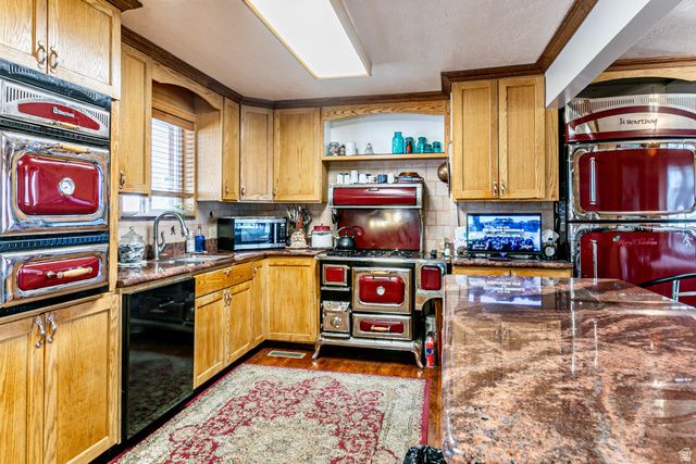 8701 S TEMPLE DR, West Jordan, UT 84088