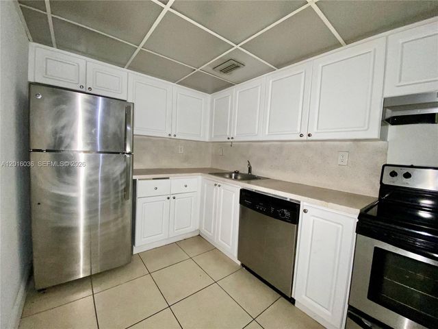 1805 Sans Souci Blvd 419, North Miami, FL 33181
