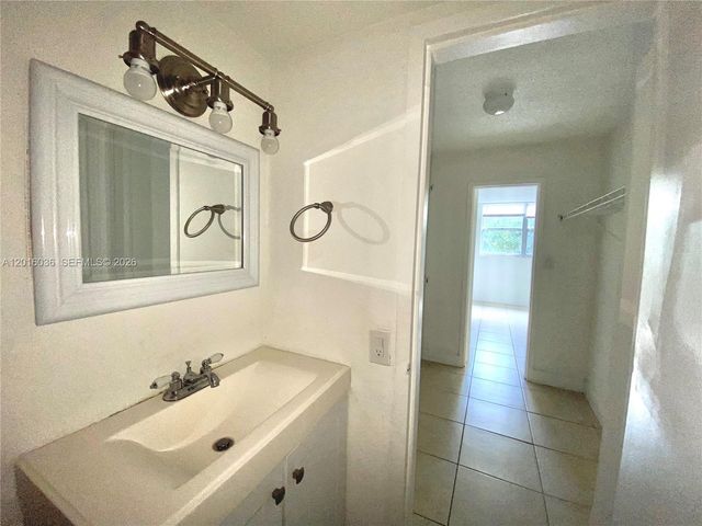 1805 Sans Souci Blvd 419, North Miami, FL 33181