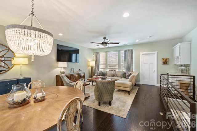 1531 Duckworth Avenue, Charlotte, NC 28208