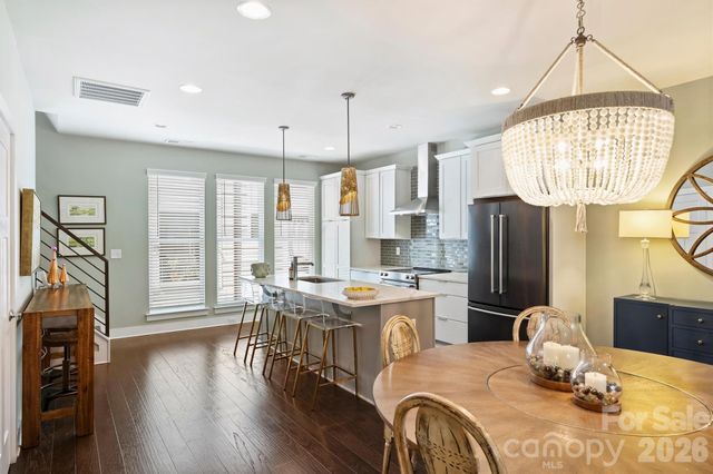 1531 Duckworth Avenue, Charlotte, NC 28208