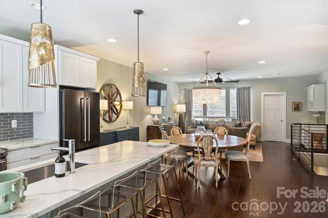 1531 Duckworth Avenue, Charlotte, NC 28208