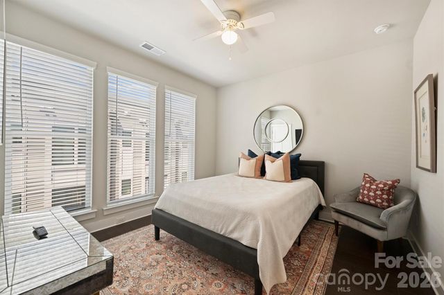 1531 Duckworth Avenue, Charlotte, NC 28208