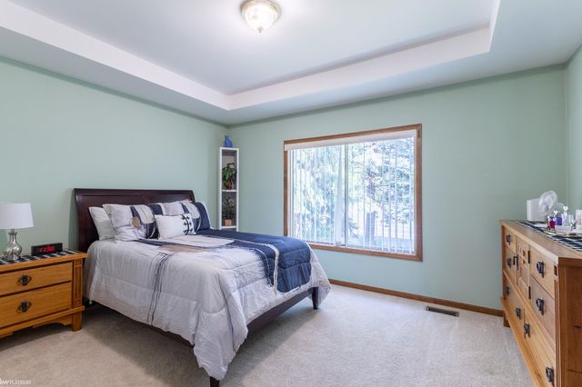 15341 Pebble Pointe Drive, Clinton Twp, MI 48038