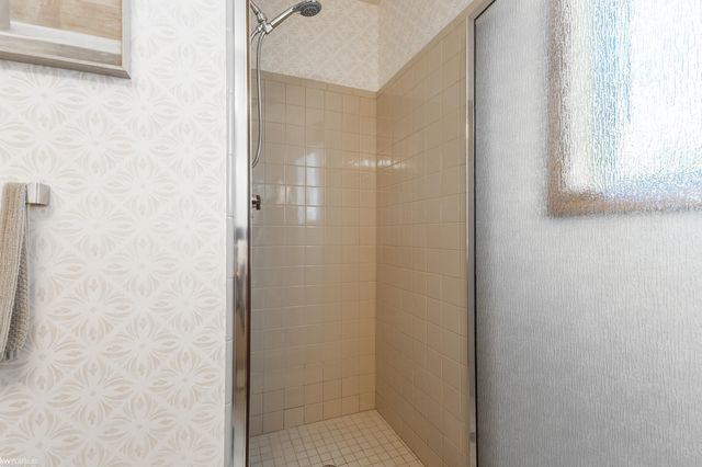 15341 Pebble Pointe Drive, Clinton Twp, MI 48038