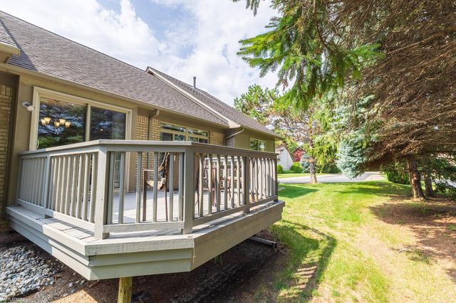 15341 Pebble Pointe Drive, Clinton Twp, MI 48038