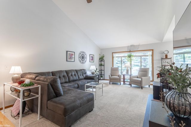 15341 Pebble Pointe Drive, Clinton Twp, MI 48038