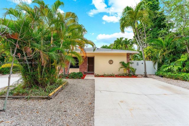 1494 SW 32nd Ct, Fort Lauderdale, FL 33315