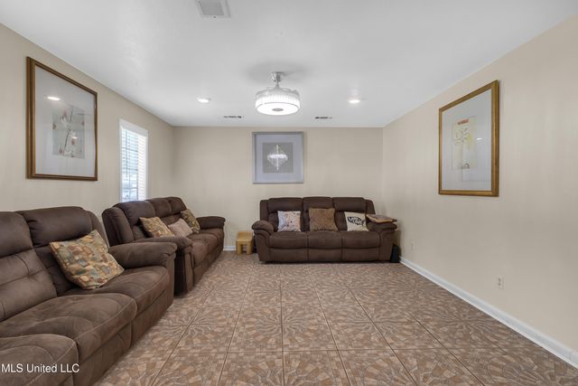 2848 Normandy Drive, Horn Lake, MS 38637