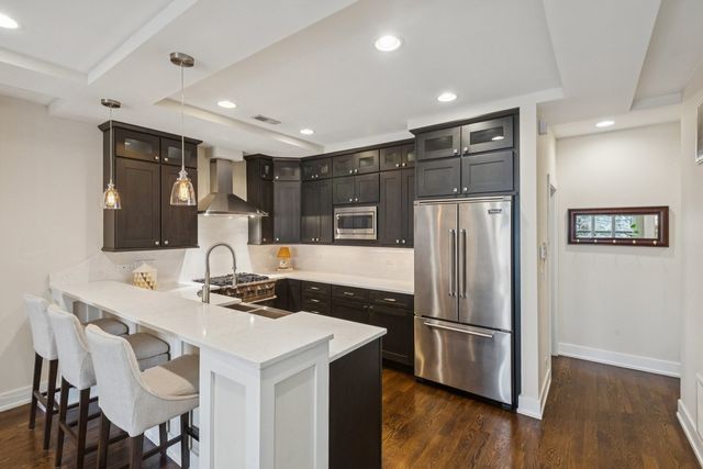 1011 N WOLCOTT Avenue 2N, Chicago, IL 60622