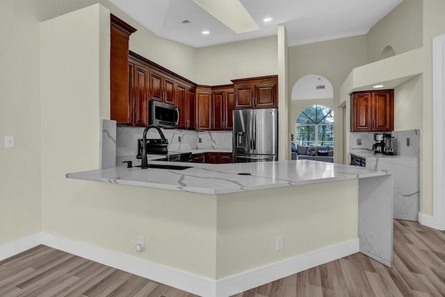 1656 Grantham Drive, Wellington, FL 33414