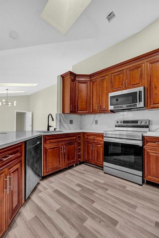 1656 Grantham Drive, Wellington, FL 33414