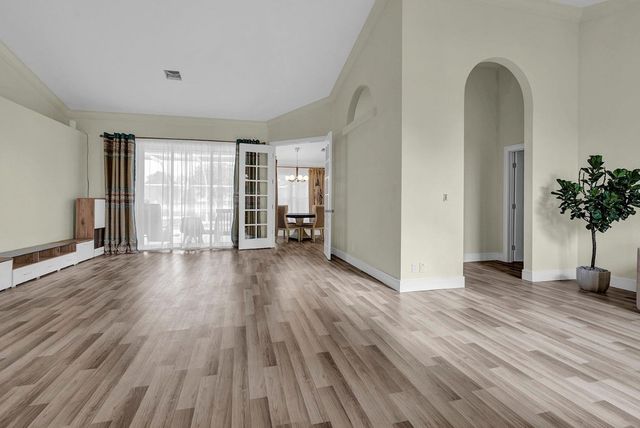 1656 Grantham Drive, Wellington, FL 33414