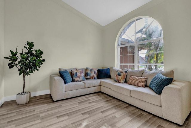 1656 Grantham Drive, Wellington, FL 33414