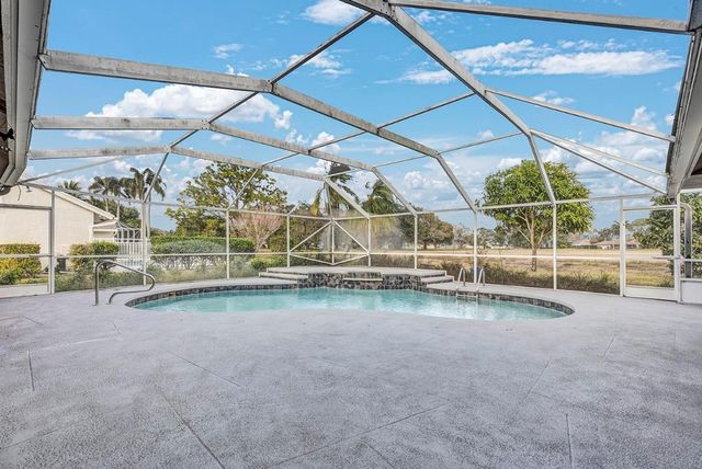 1656 Grantham Drive, Wellington, FL 33414