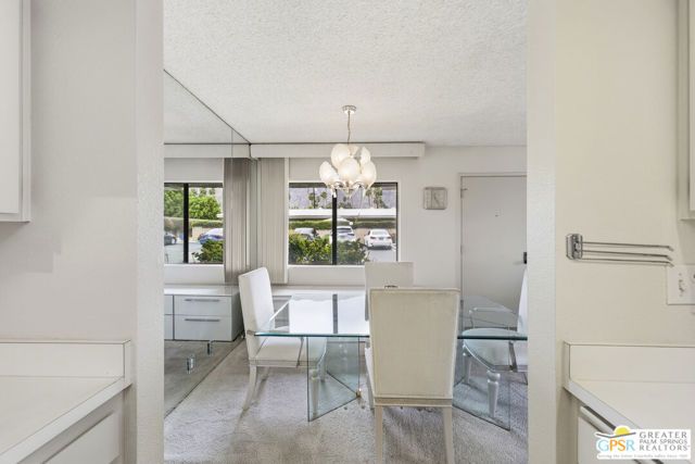1111 E Ramon Road 13, Palm Springs, CA 92264