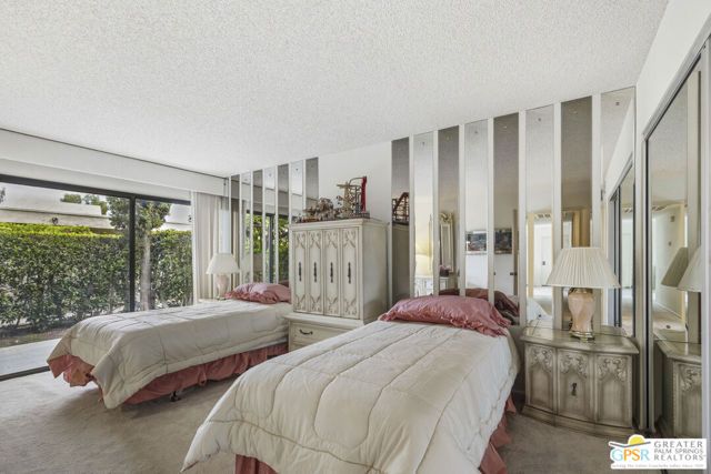1111 E Ramon Road 13, Palm Springs, CA 92264