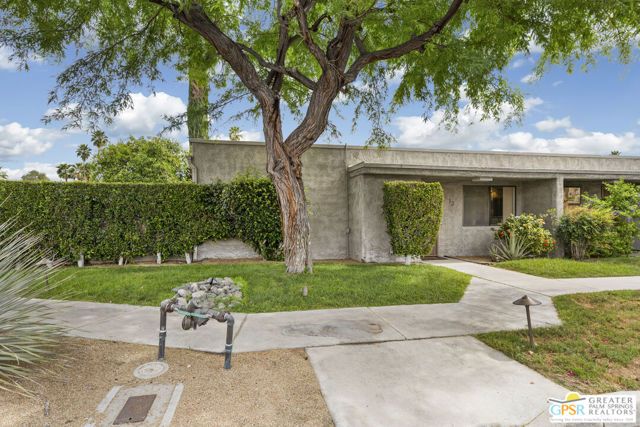 1111 E Ramon Road 13, Palm Springs, CA 92264