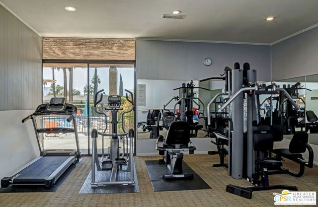 1111 E Ramon Road 13, Palm Springs, CA 92264