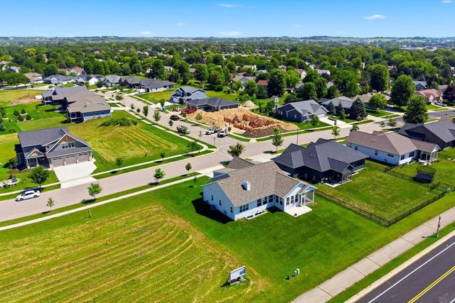 1314 Spahn Drive, Waunakee, WI 53597