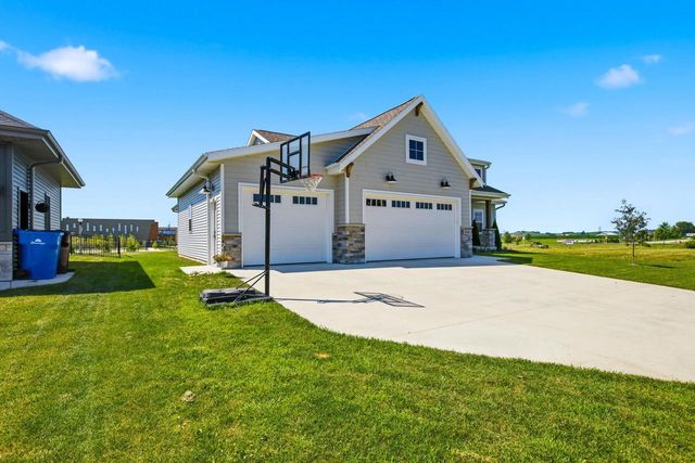 1314 Spahn Drive, Waunakee, WI 53597