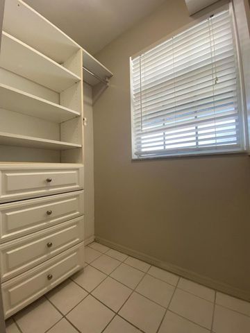 12366 SW 51st Place, Cooper City, FL 33330