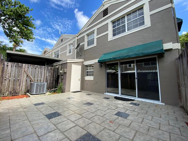 12366 SW 51st Place, Cooper City, FL 33330