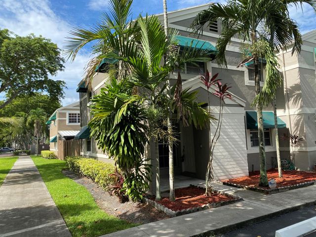 12366 SW 51st Place, Cooper City, FL 33330