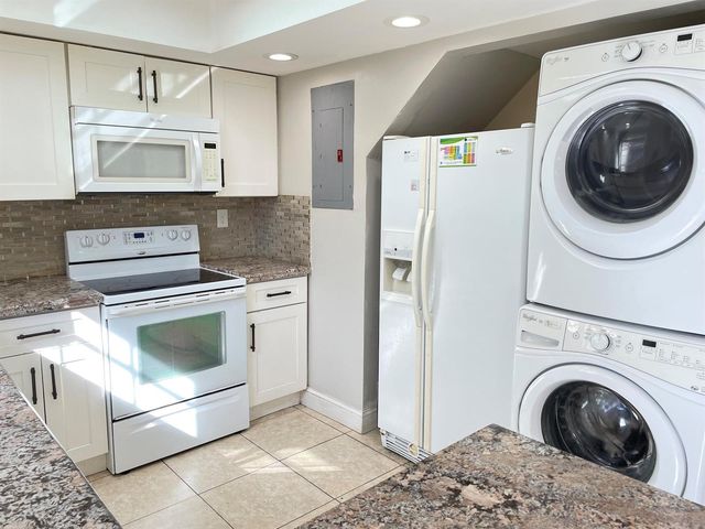 12366 SW 51st Place, Cooper City, FL 33330