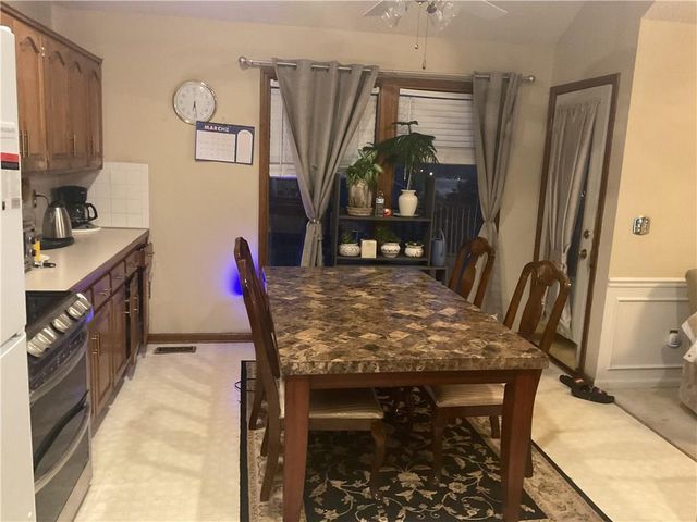 10126 N Highland Terrace, Kansas City, MO 64155