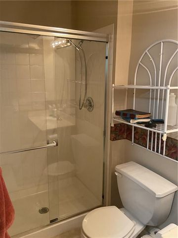 10126 N Highland Terrace, Kansas City, MO 64155