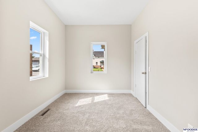 329 E 2nd Street, Fremont, NE 68025