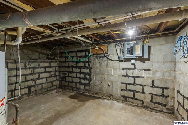 329 E 2nd Street, Fremont, NE 68025