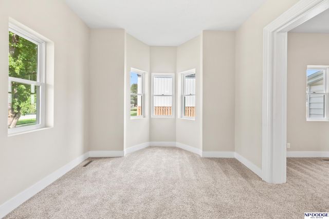 329 E 2nd Street, Fremont, NE 68025