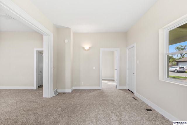 329 E 2nd Street, Fremont, NE 68025