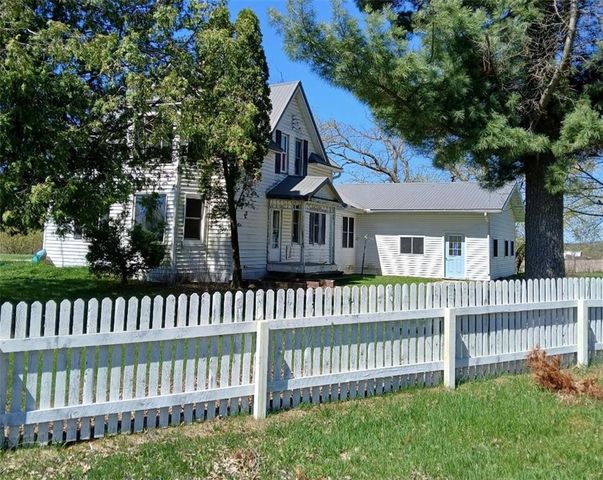 N34855 County Road S, Blair, WI 54616