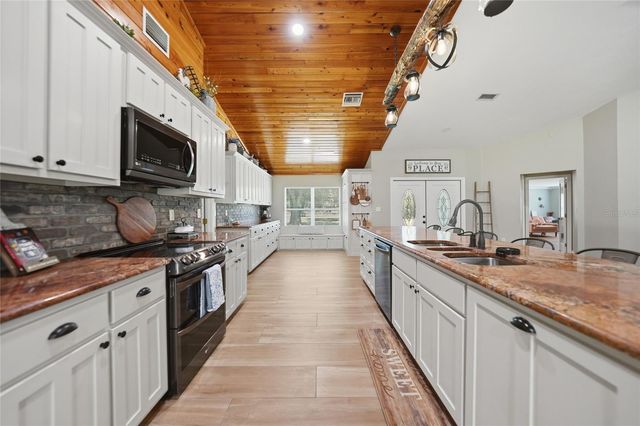 5134 SW OAKWOOD AVENUE, Arcadia, FL 34269