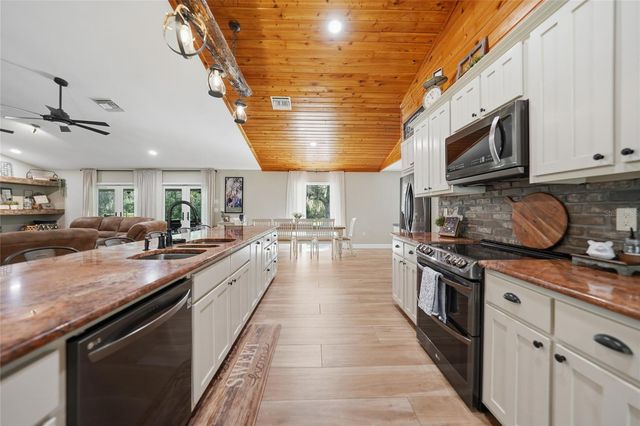 5134 SW OAKWOOD AVENUE, Arcadia, FL 34269