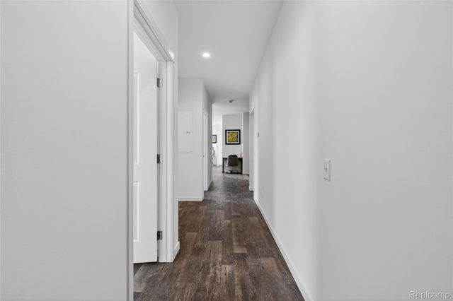 7527 Packard Ave, Warren, MI 48091