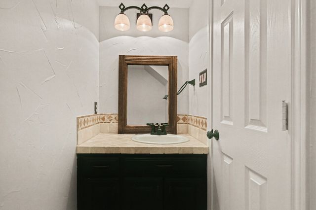 2428 Stonegate Drive N, Bedford, TX 76021