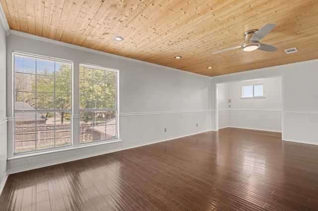 2428 Stonegate Drive N, Bedford, TX 76021