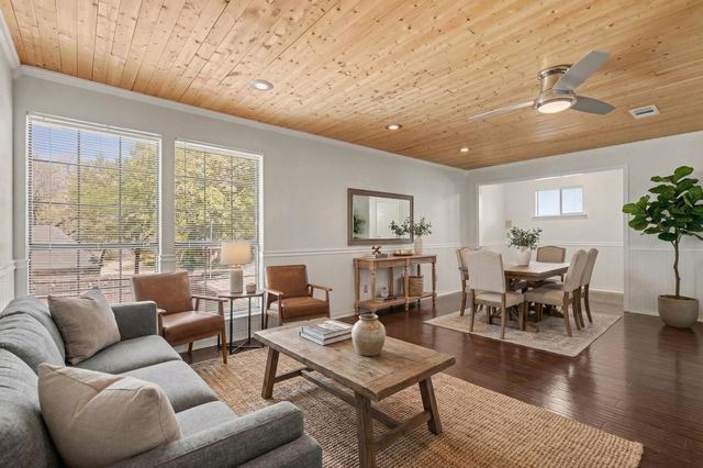 2428 Stonegate Drive N, Bedford, TX 76021